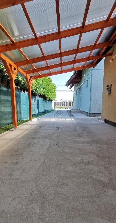 Siofok Apartman Bagian luar foto