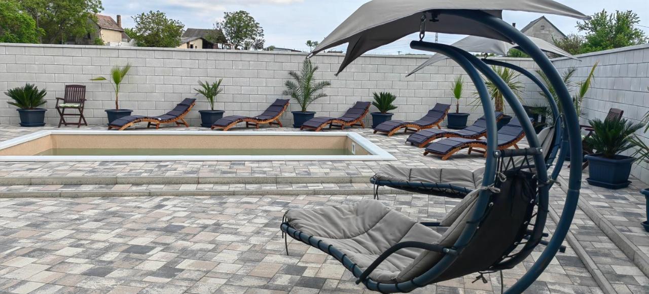 Siofok Apartman Bagian luar foto